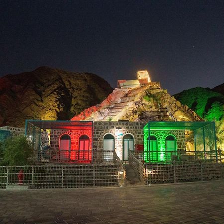 Dibba Mountain Park Resort ฟูไจราห์ ภายนอก รูปภาพ