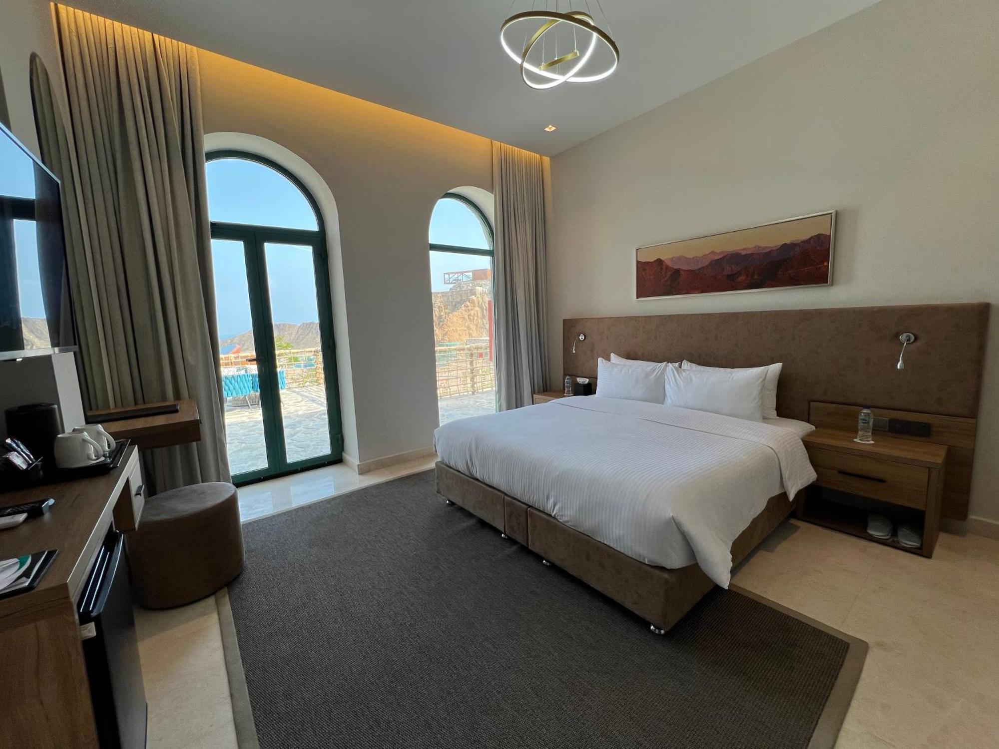 Dibba Mountain Park Resort ฟูไจราห์ ภายนอก รูปภาพ