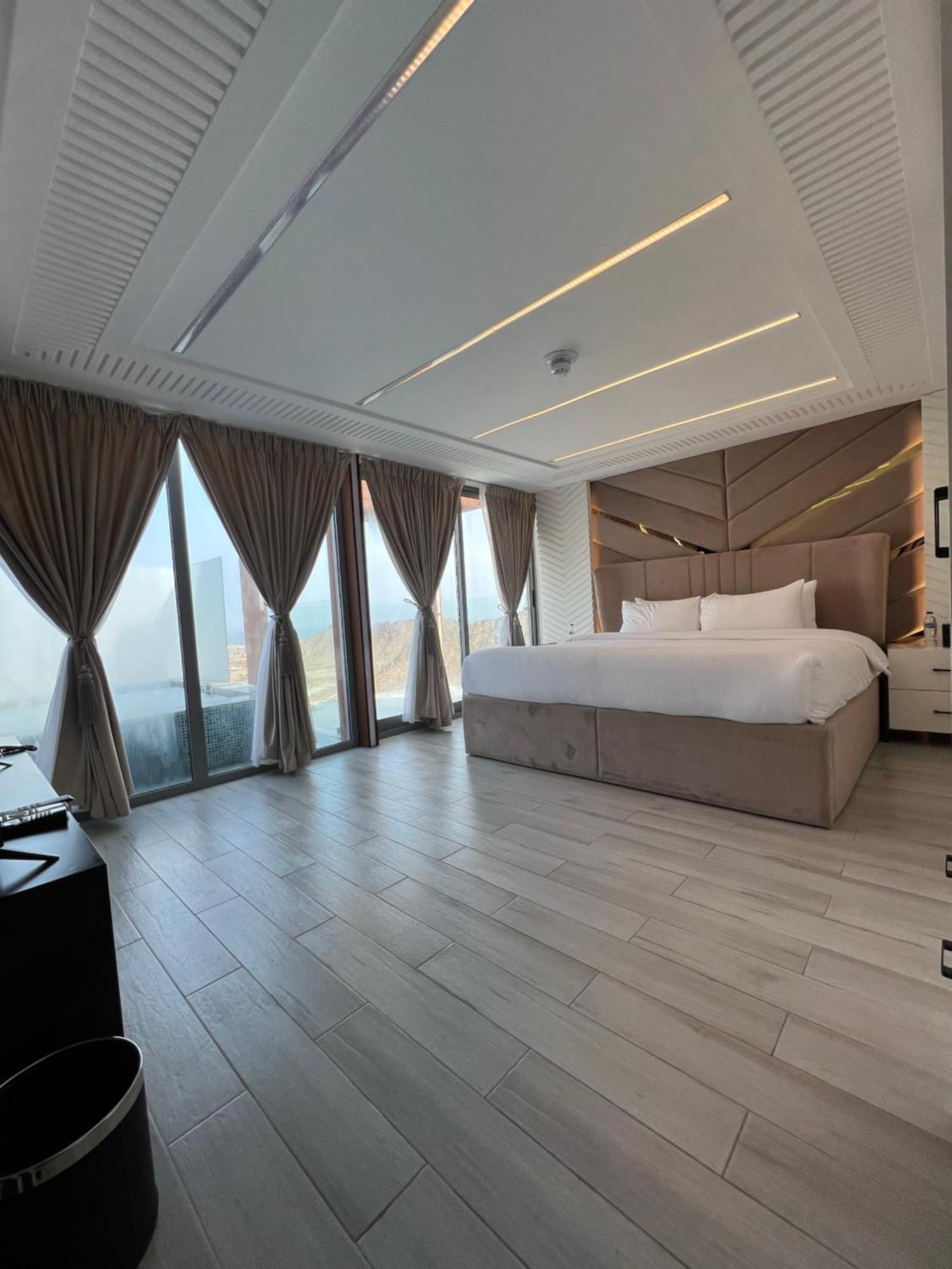 Dibba Mountain Park Resort ฟูไจราห์ ภายนอก รูปภาพ