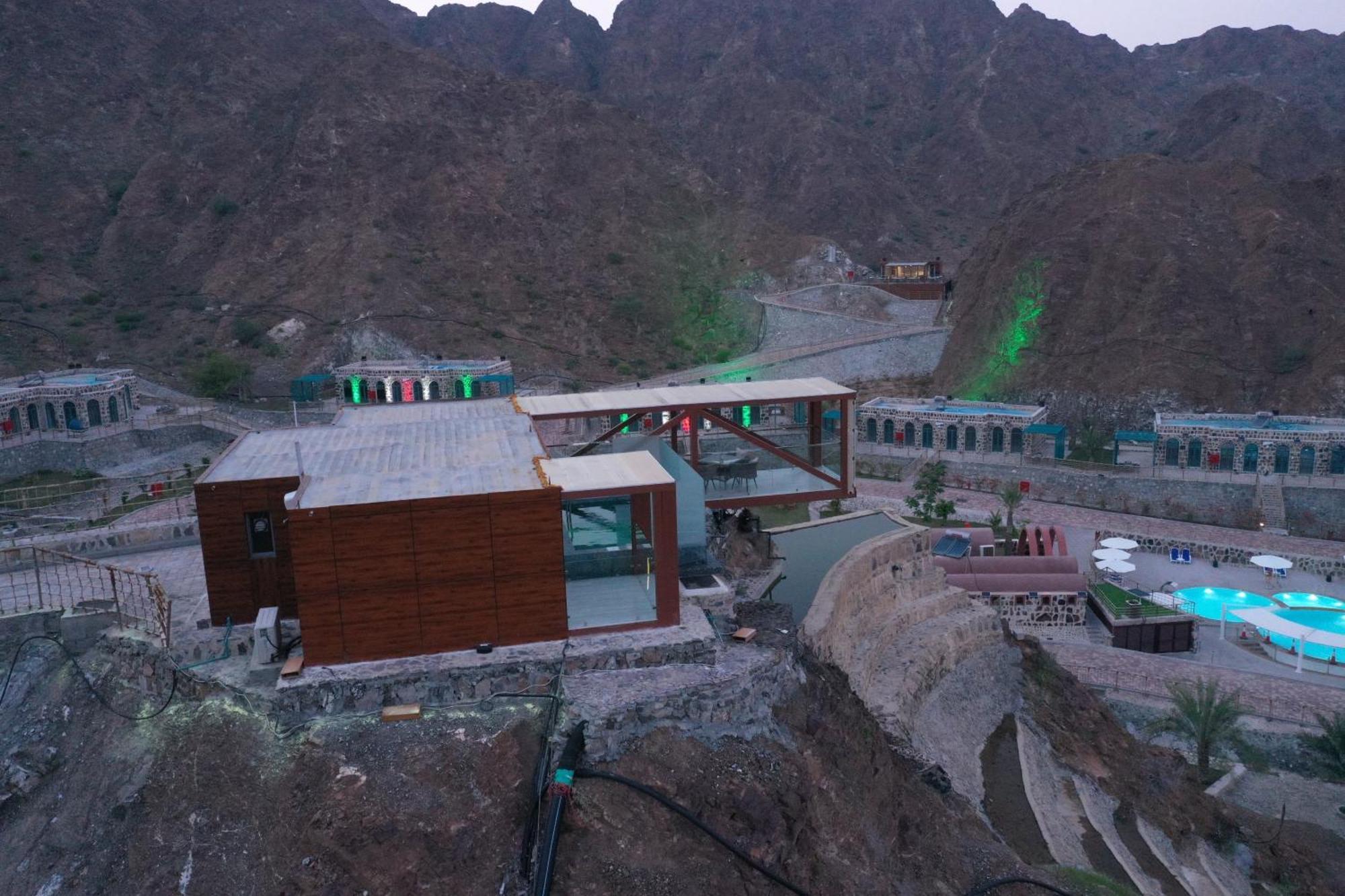 Dibba Mountain Park Resort ฟูไจราห์ ภายนอก รูปภาพ